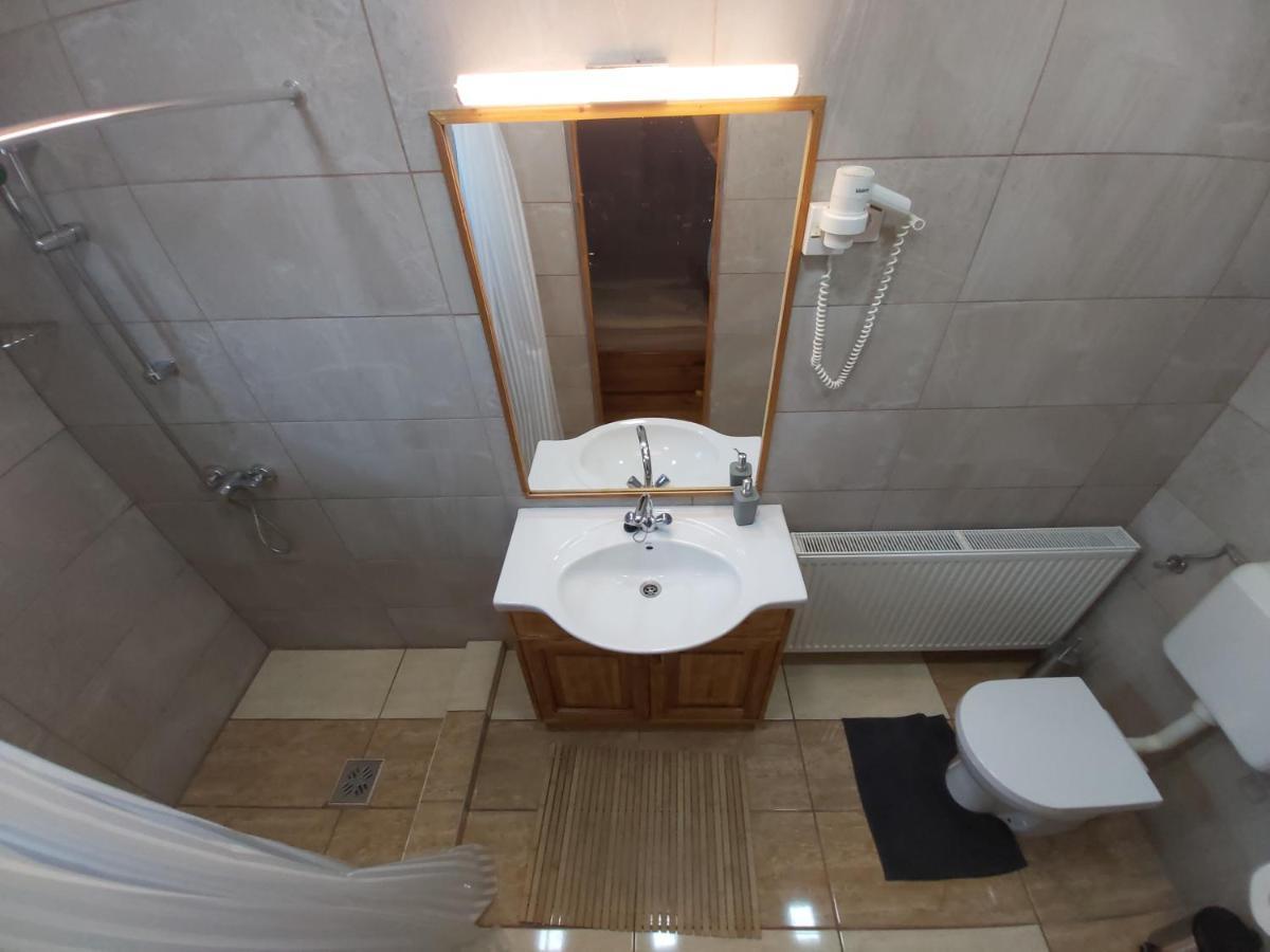 Fenyofa Vendeghaz Hotel Szilvásvárad Eksteriør billede