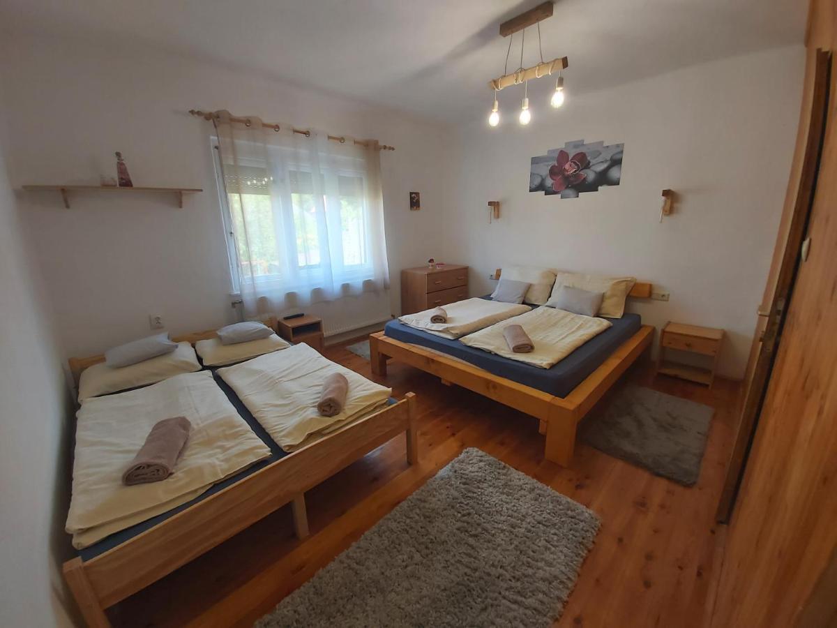 Fenyofa Vendeghaz Hotel Szilvásvárad Eksteriør billede