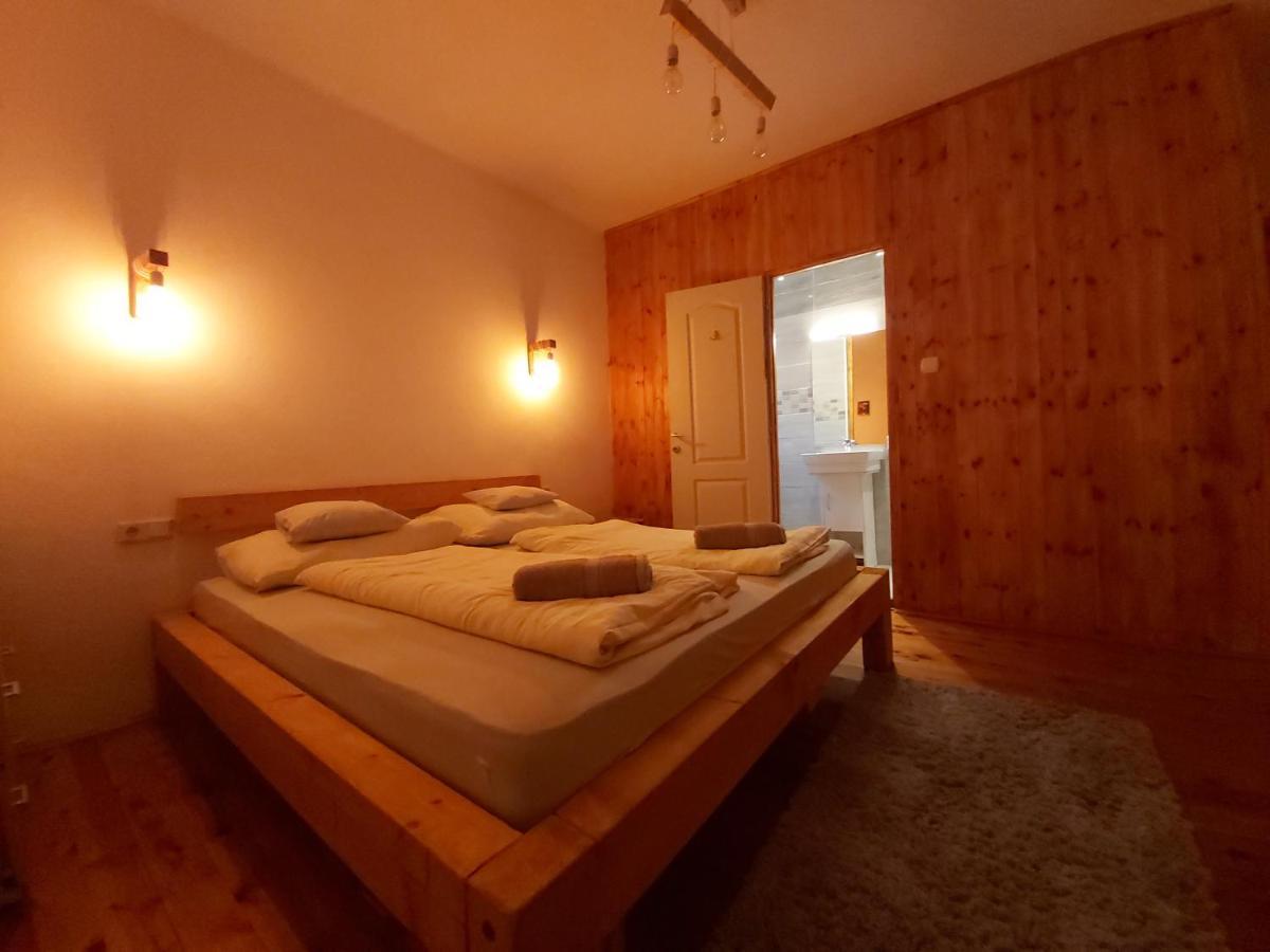 Fenyofa Vendeghaz Hotel Szilvásvárad Eksteriør billede