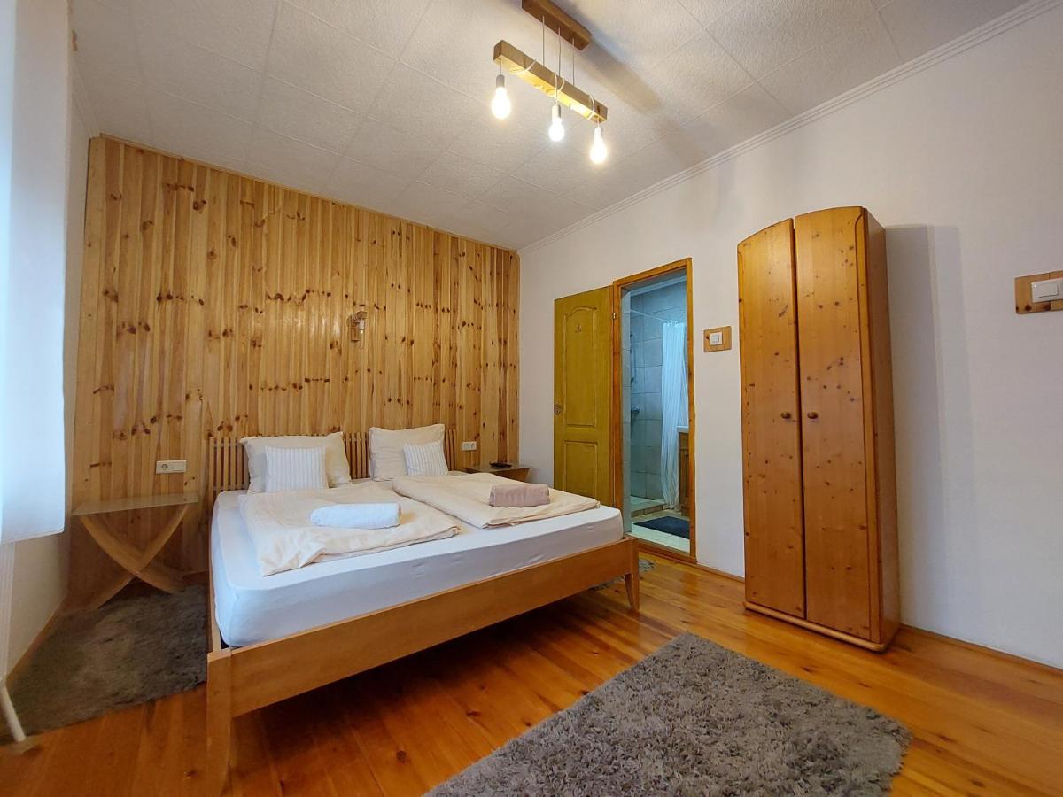 Fenyofa Vendeghaz Hotel Szilvásvárad Eksteriør billede