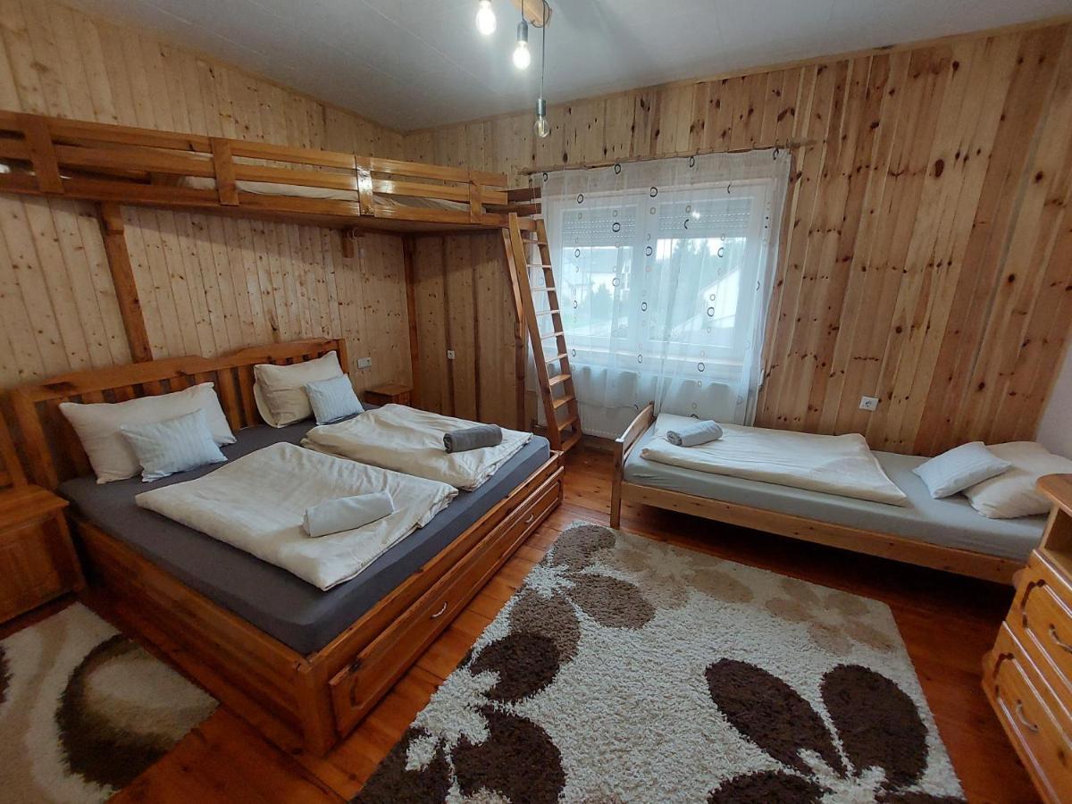 Fenyofa Vendeghaz Hotel Szilvásvárad Eksteriør billede